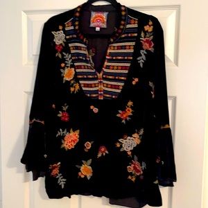 NWOT Johnny Was top size L